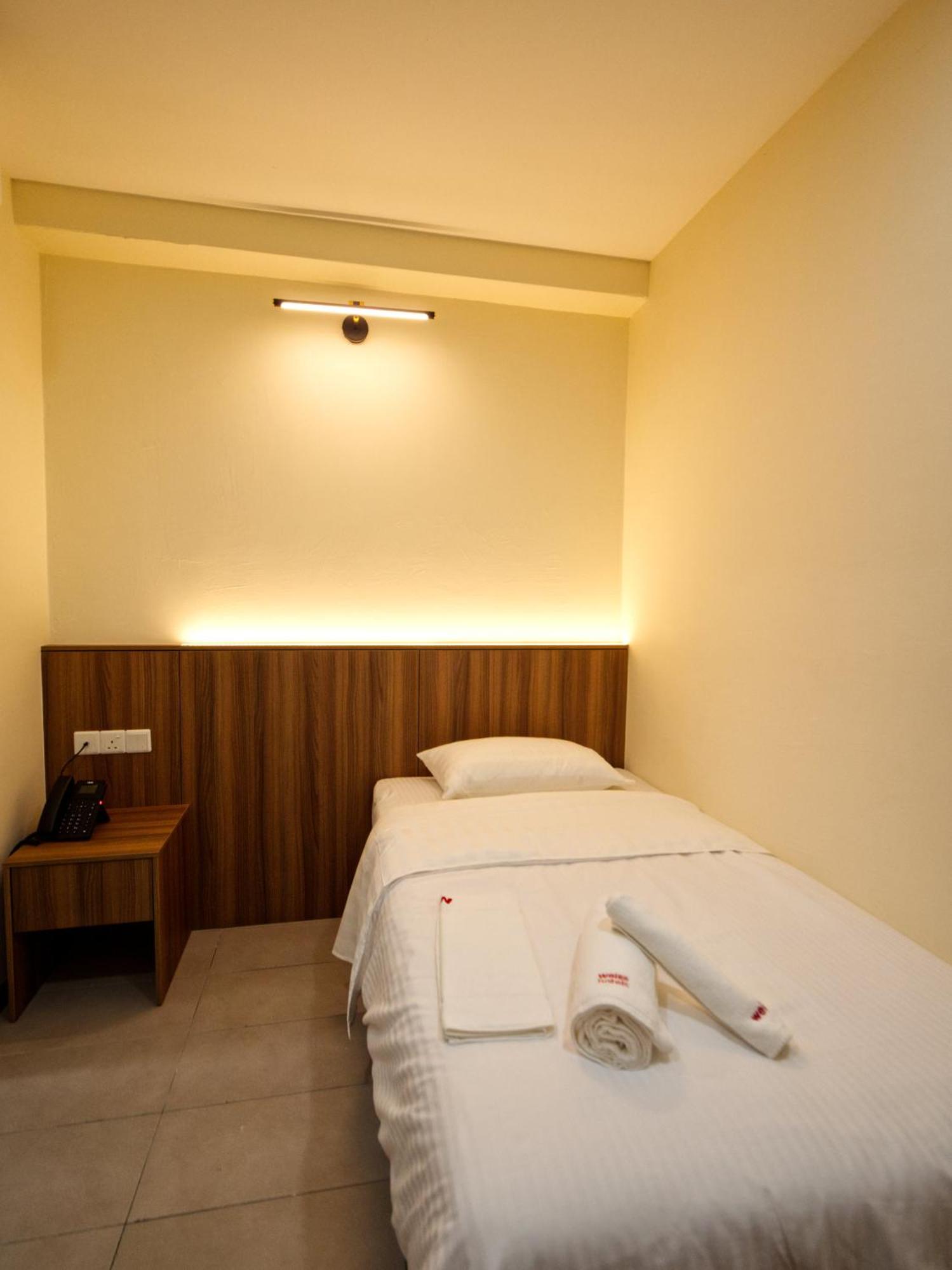 Weiss Hotels Kepong Baru Kampong Jawa Tengah 외부 사진