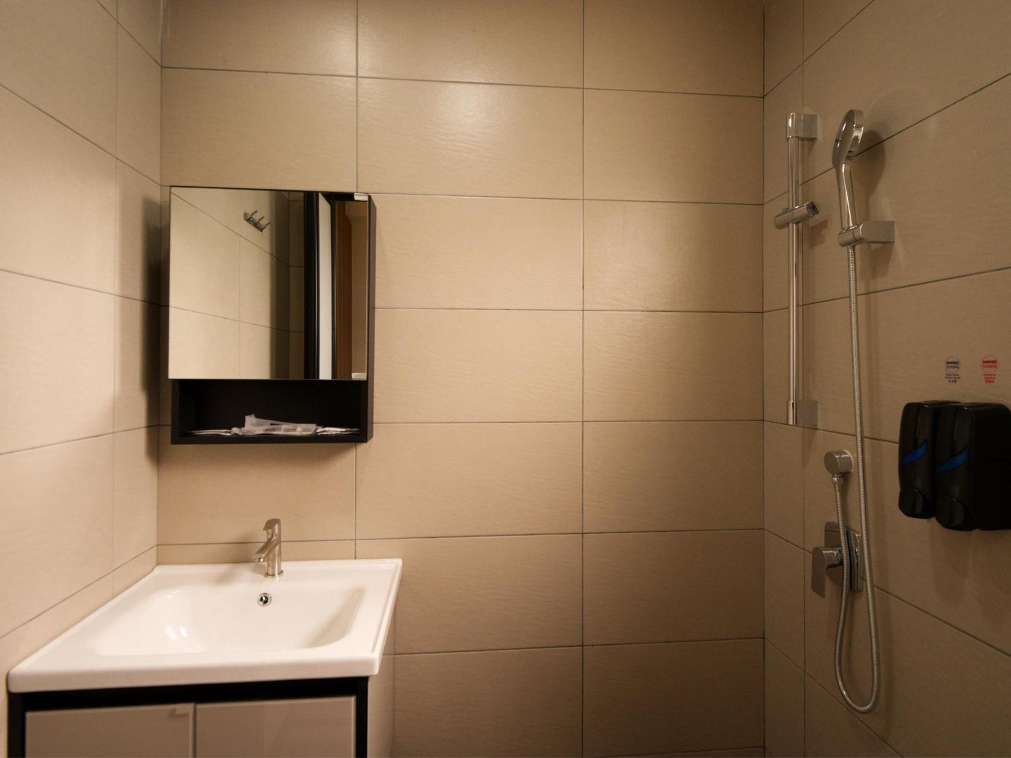 Weiss Hotels Kepong Baru Kampong Jawa Tengah 객실 사진